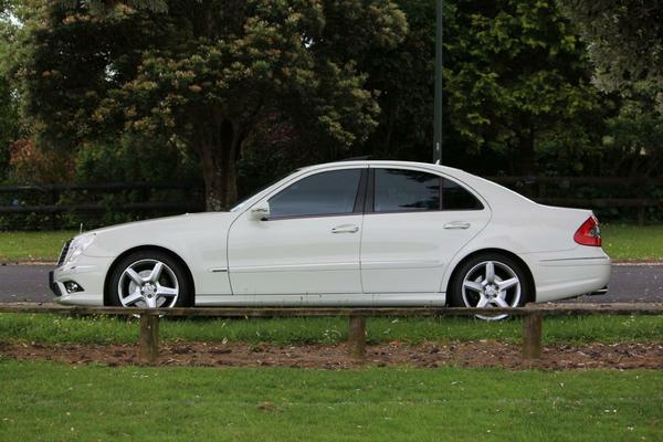 The side profile of the E550 is subtle yet still makes itself stand-out amongst the pack.